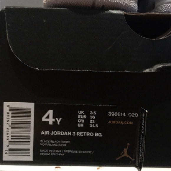 HOST PICK 🏀 Nike Air Jordan 3 Retro BG 🏀 - Picture 4 of 6